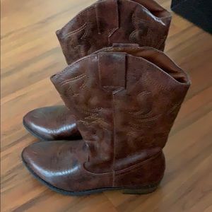 Brand new boots